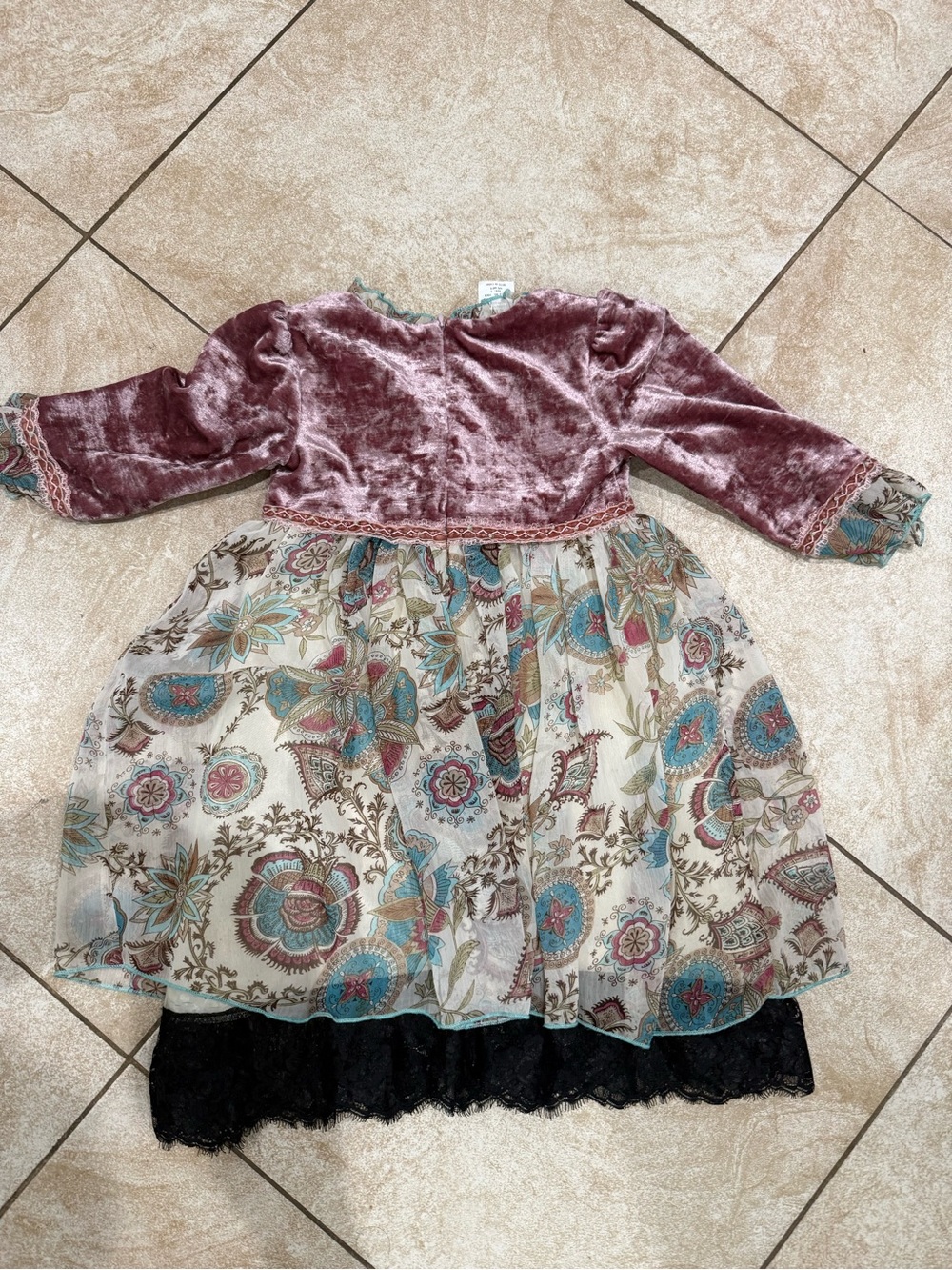 Hannah Banana Vintage-Inspired Floral Princess Dress Boho Velvet sz 5 - Picture 2 of 3